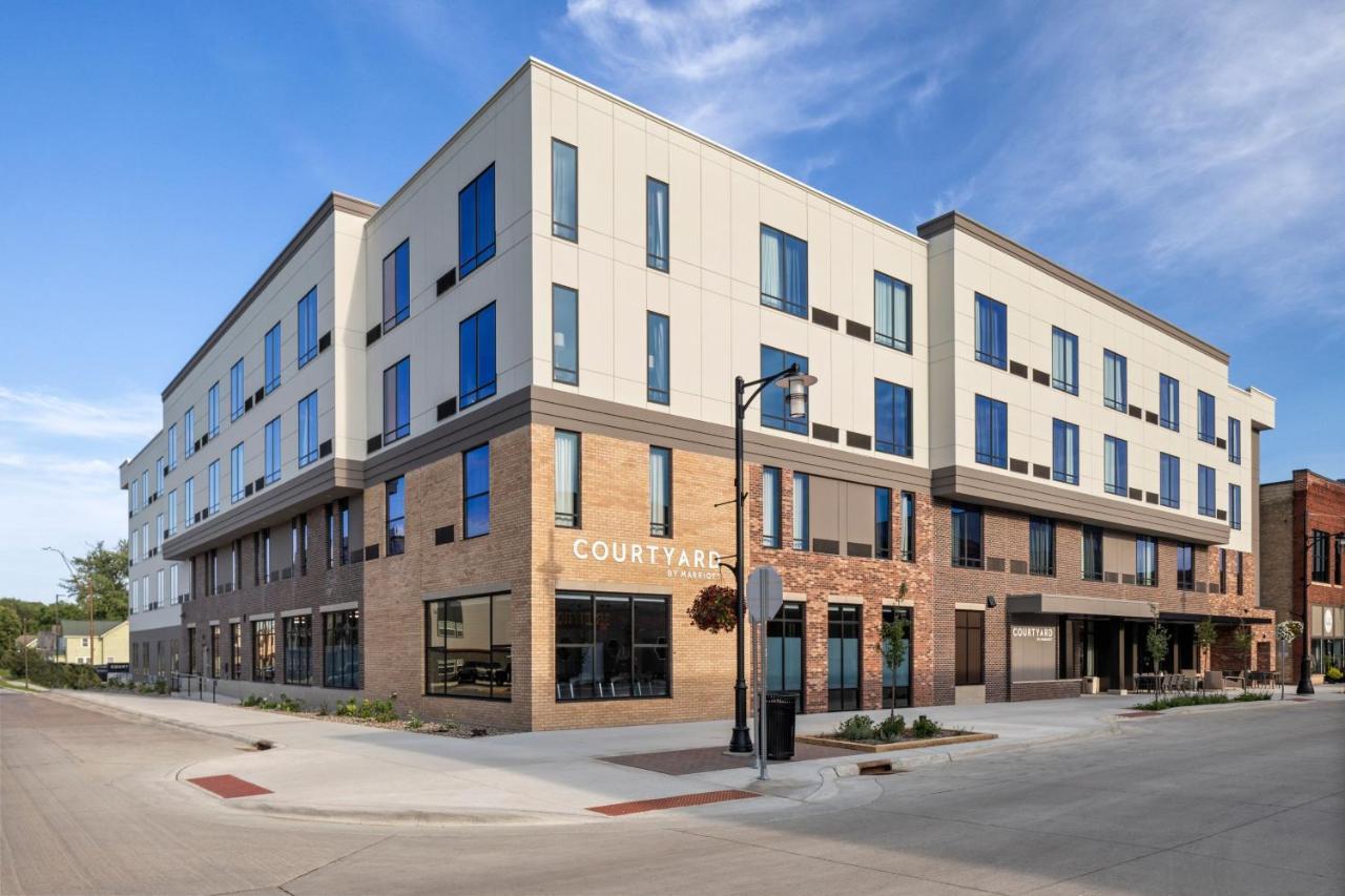 Courtyard By Marriott Owatonna Downtown Hotel Luaran gambar